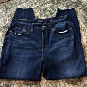 Judy Blue Skinny Fit raw hem no distressing 20W with stretch